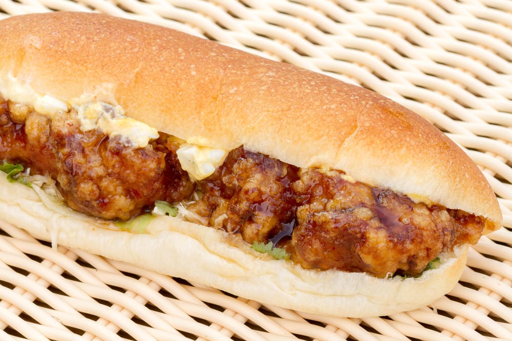 タルタル南蛮チキンコッペ